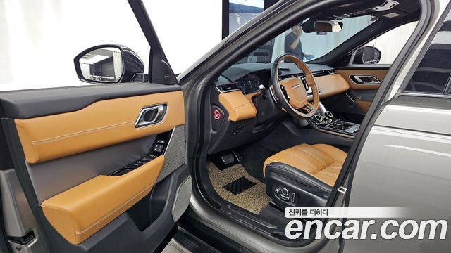 Land Rover Range Rover Velar 3.0 D300 R-Dynamic HSE