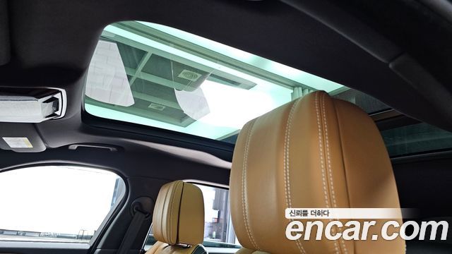 Land Rover Range Rover Velar 3.0 D300 R-Dynamic HSE