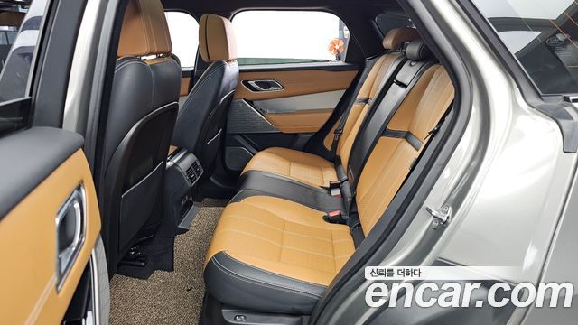 Land Rover Range Rover Velar 3.0 D300 R-Dynamic HSE