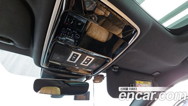 Land Rover Range Rover Velar 3.0 D300 R-Dynamic HSE