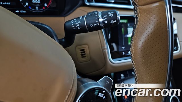 Land Rover Range Rover Velar 3.0 D300 R-Dynamic HSE