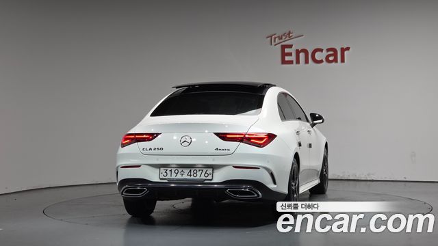 Mercedes-Benz CLA-Class CLA250 4MATIC