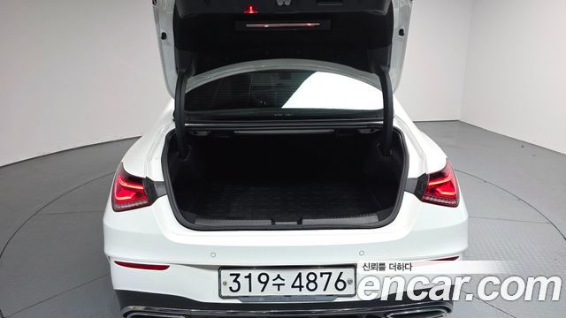 Mercedes-Benz CLA-Class CLA250 4MATIC