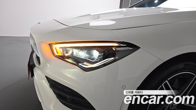 Mercedes-Benz CLA-Class CLA250 4MATIC