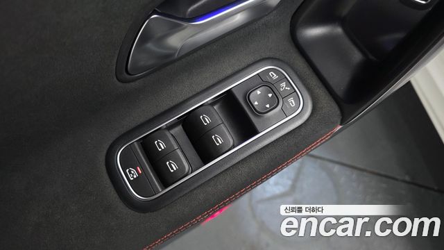 Mercedes-Benz CLA-Class CLA250 4MATIC