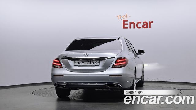 Mercedes-Benz E-Class E300 Exclusive