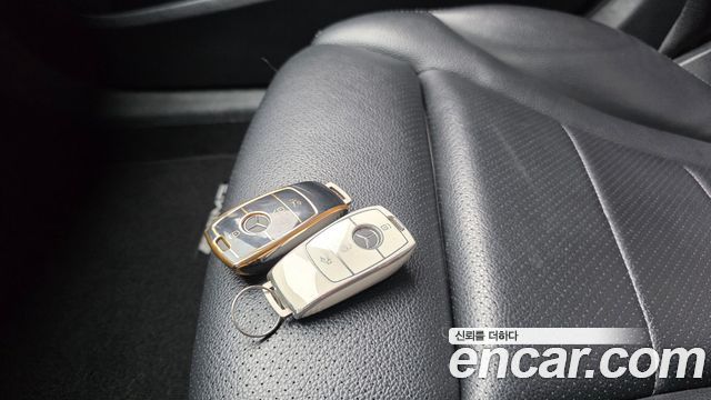 Mercedes-Benz C-Class C220 d 4MATIC AMG Line