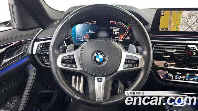 BMW 5-Series 530i M Sport Package Plus