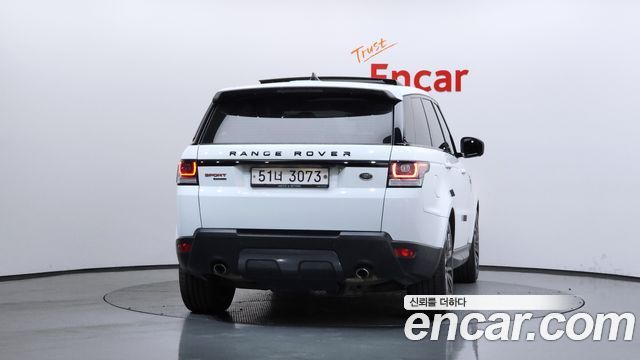 Land Rover Range Rover Sport 3.0 SDV6 HSE Dynamic