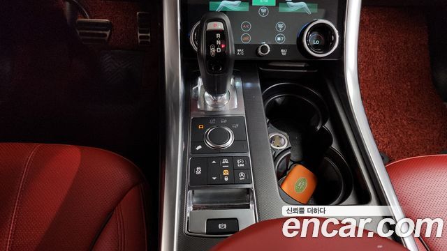 Land Rover Range Rover Sport 3.0 SDV6 HSE Dynamic