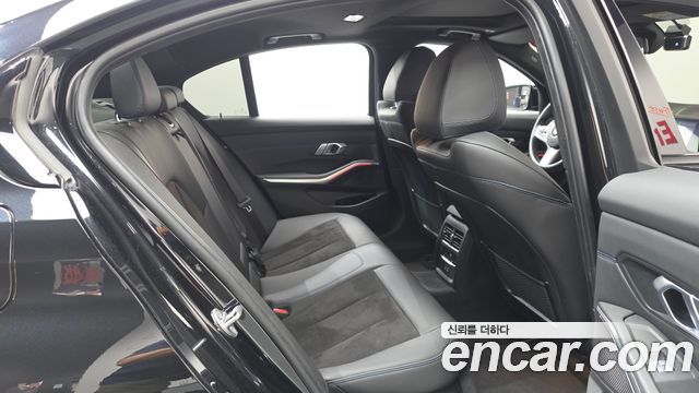BMW 3-Series 320i M Sport