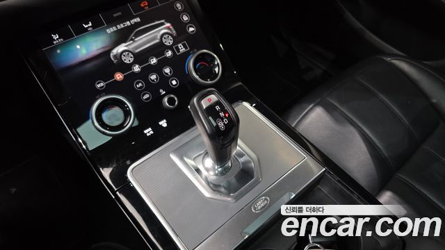 Land Rover Range Rover Evoque D180 SE