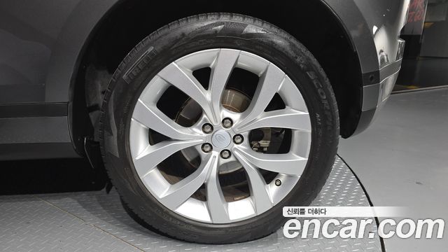Land Rover Range Rover Evoque D180 SE