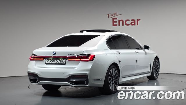 BMW 7-Series 745Le iPerformance M Sport
