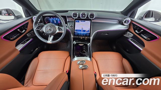 Mercedes-Benz GLC-Class GLC300 4MATIC Avnatgarde Coupe