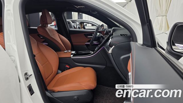Mercedes-Benz GLC-Class GLC300 4MATIC Avnatgarde Coupe