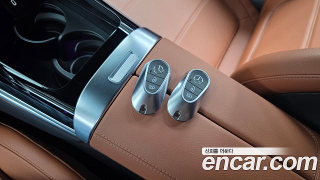 Mercedes-Benz GLC-Class GLC300 4MATIC Avnatgarde Coupe