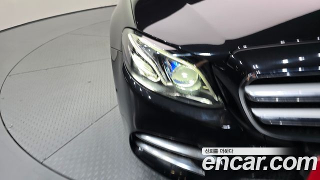 Mercedes-Benz E-Class E300 AMG Line