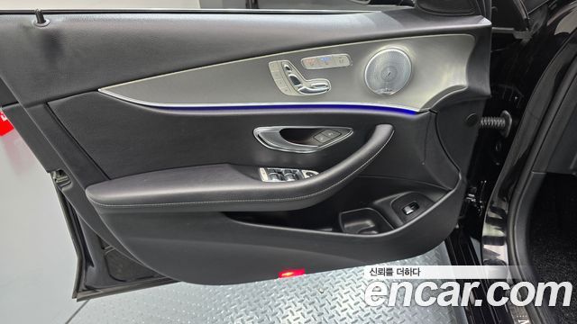 Mercedes-Benz E-Class E300 AMG Line
