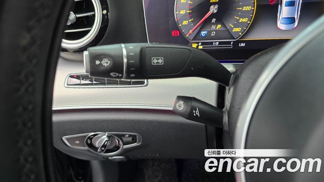 Mercedes-Benz E-Class E300 AMG Line