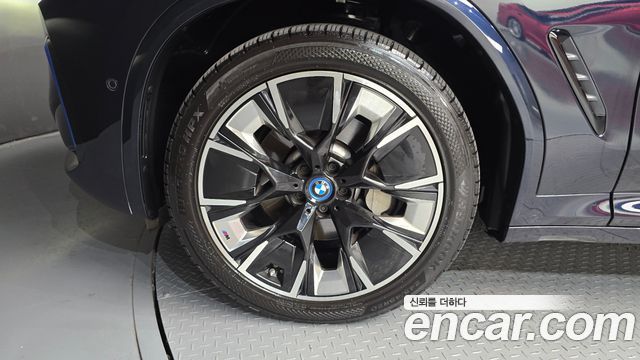 BMW iX3 M Sports