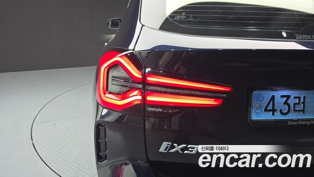 BMW iX3 M Sports