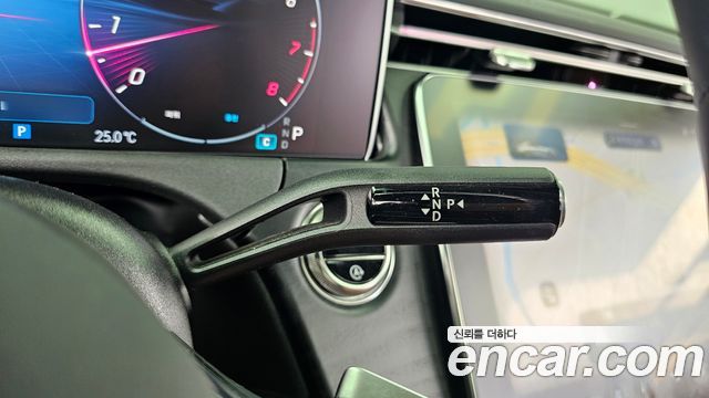 Mercedes-Benz E-Class E200 Avantgarde