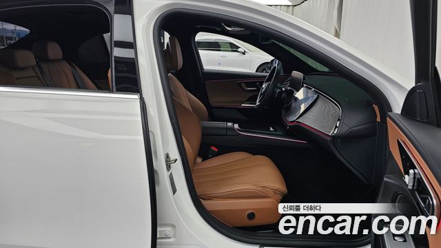 Mercedes-Benz E-Class E200 Avantgarde