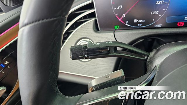 Mercedes-Benz E-Class E200 Avantgarde