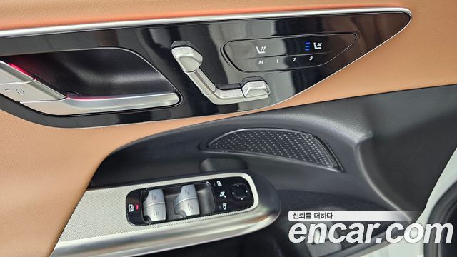 Mercedes-Benz E-Class E200 Avantgarde