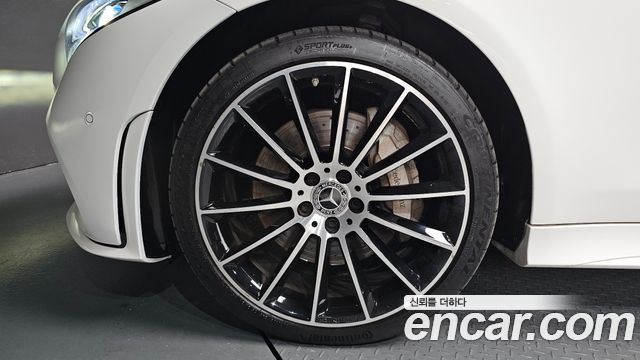 Mercedes-Benz CLS-Class CLS450 4MATIC AMG Line