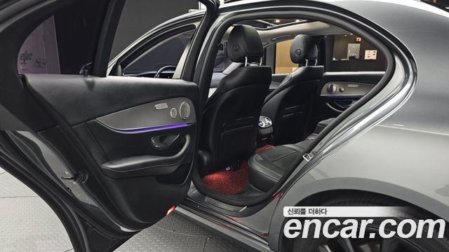 Mercedes-Benz E-Class E300 Avantgarde