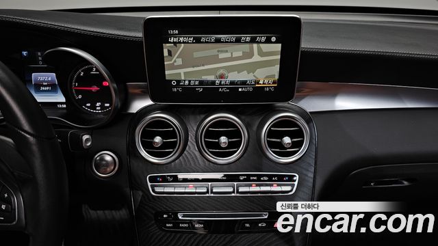 Mercedes-Benz GLC-Class GLC220 d 4MATIC