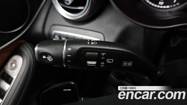 Mercedes-Benz GLC-Class GLC220 d 4MATIC