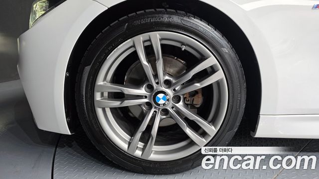 BMW 3-Series 320i M Sport