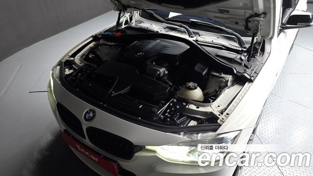 BMW 3-Series 320i M Sport