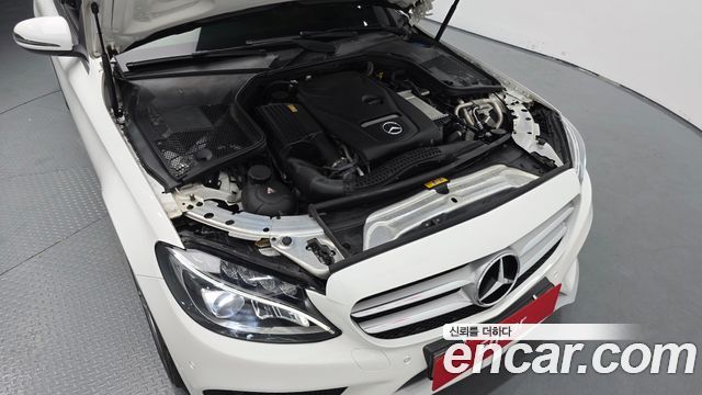 Mercedes-Benz C-Class C200 AMG Line