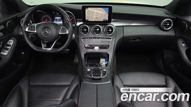 Mercedes-Benz C-Class C200 AMG Line