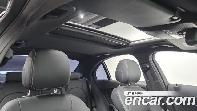 Mercedes-Benz C-Class C200 AMG Line