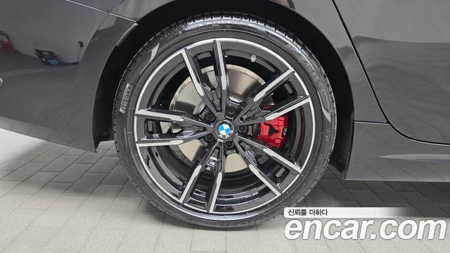 BMW 3-Series M340i xDrive Touring Pro