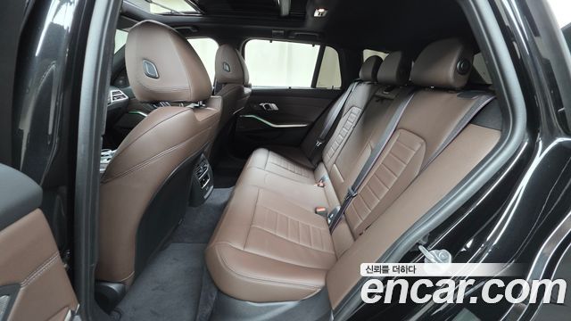 BMW 3-Series M340i xDrive Touring Pro