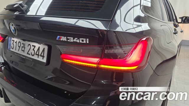 BMW 3-Series M340i xDrive Touring Pro