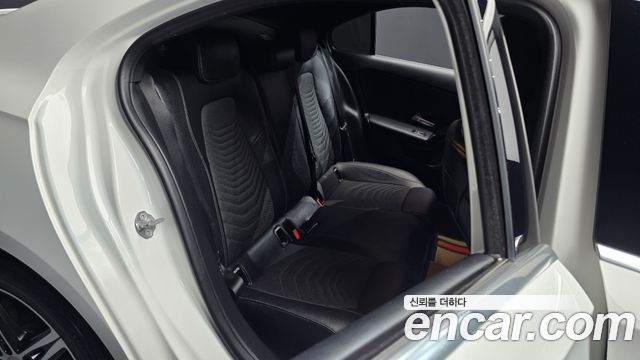 Mercedes-Benz A-Class A250 4MATIC Sedan