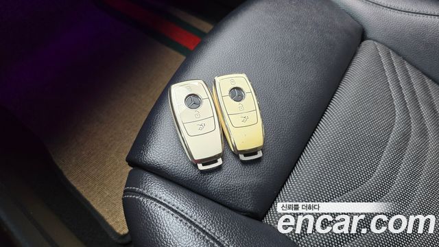 Mercedes-Benz A-Class A250 4MATIC Sedan