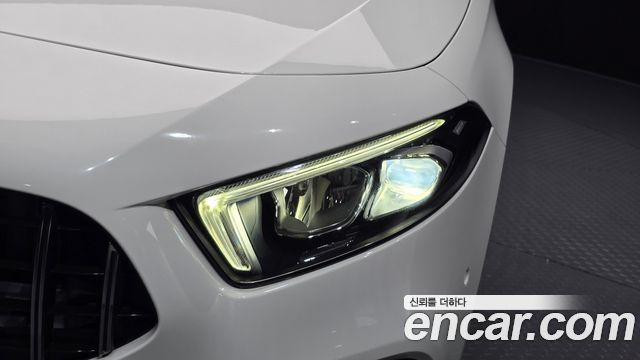 Mercedes-Benz A-Class A250 4MATIC Sedan