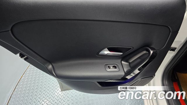 Mercedes-Benz A-Class A250 4MATIC Sedan