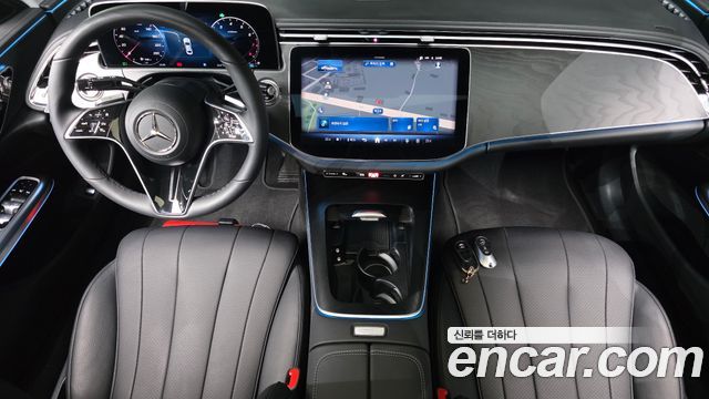 Mercedes-Benz E-Class E200 Avantgarde
