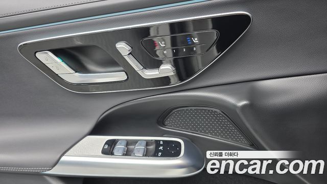 Mercedes-Benz E-Class E200 Avantgarde