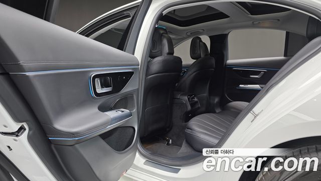 Mercedes-Benz E-Class E200 Avantgarde