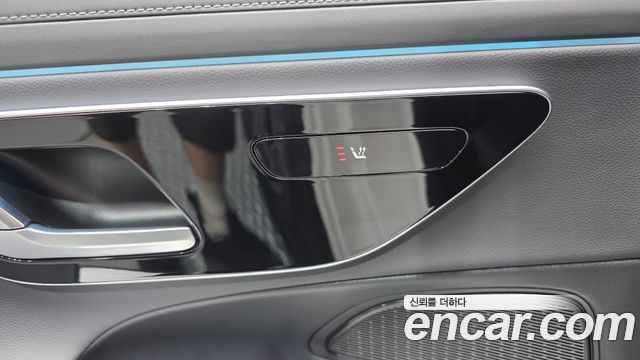 Mercedes-Benz E-Class E200 Avantgarde